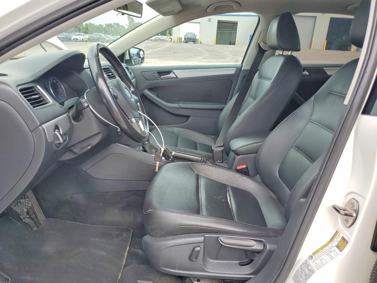 2013 VOLKSWAGEN JETTA