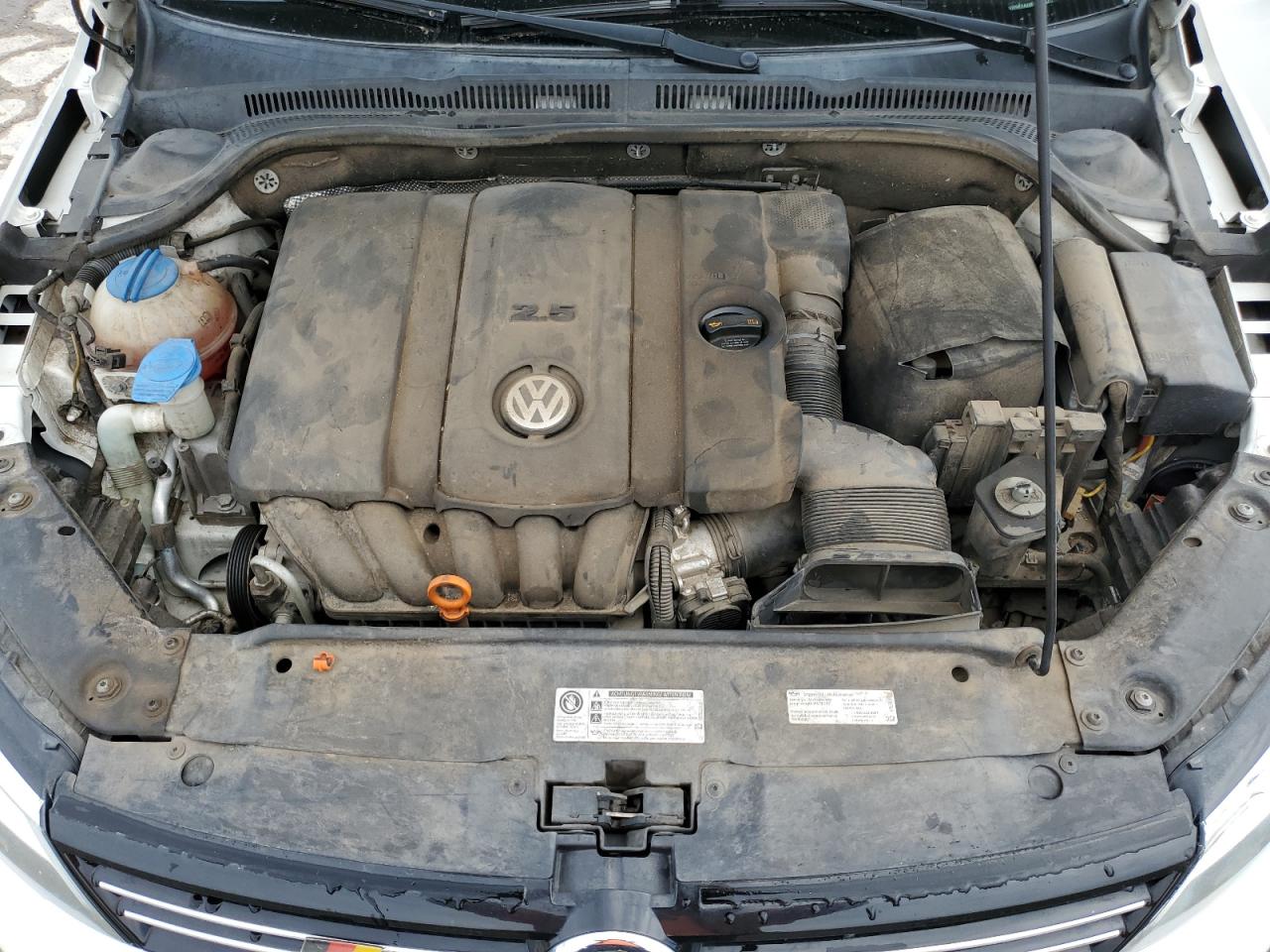 2013 VOLKSWAGEN JETTA