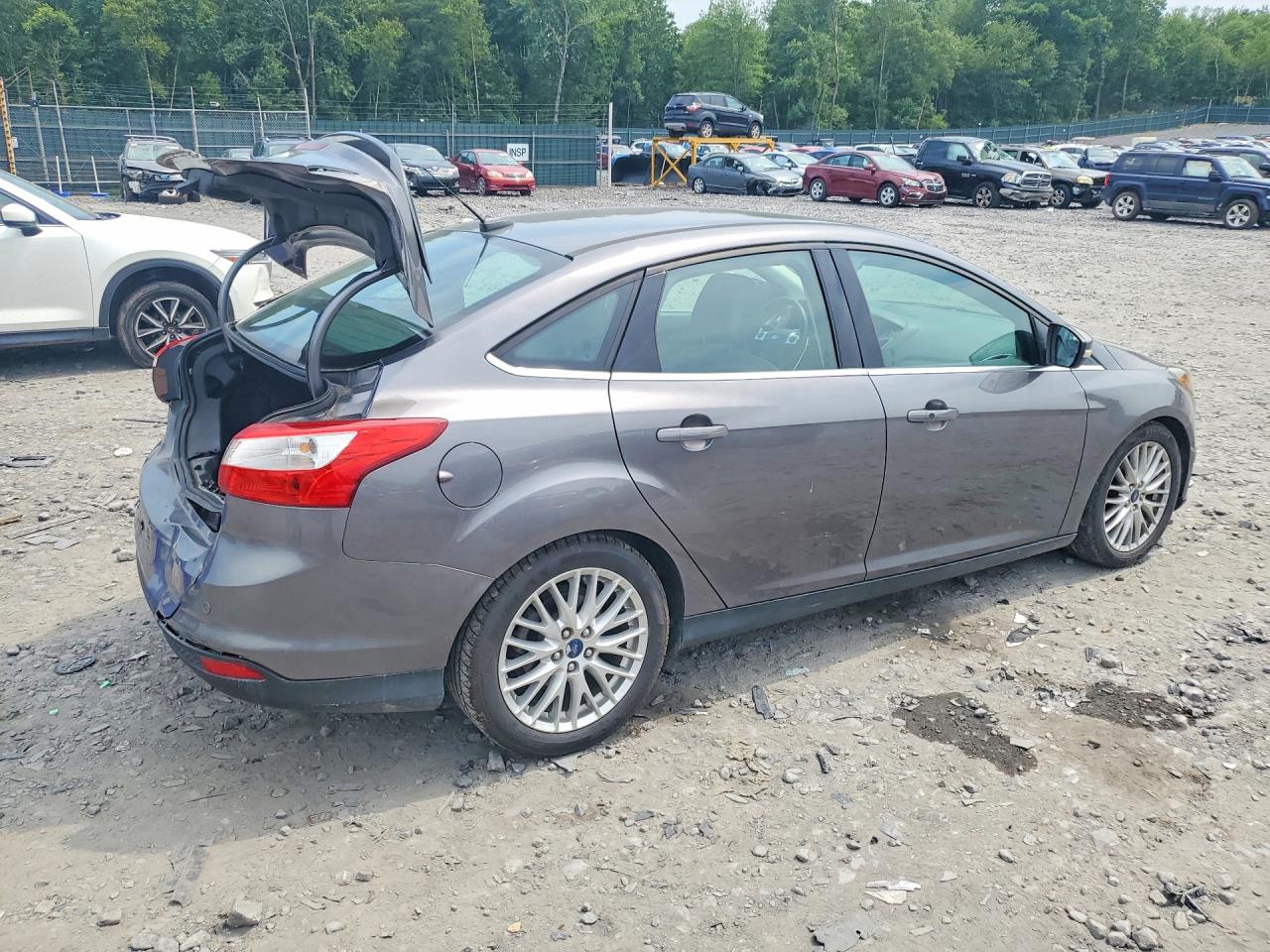2014 FORD FOCUS
