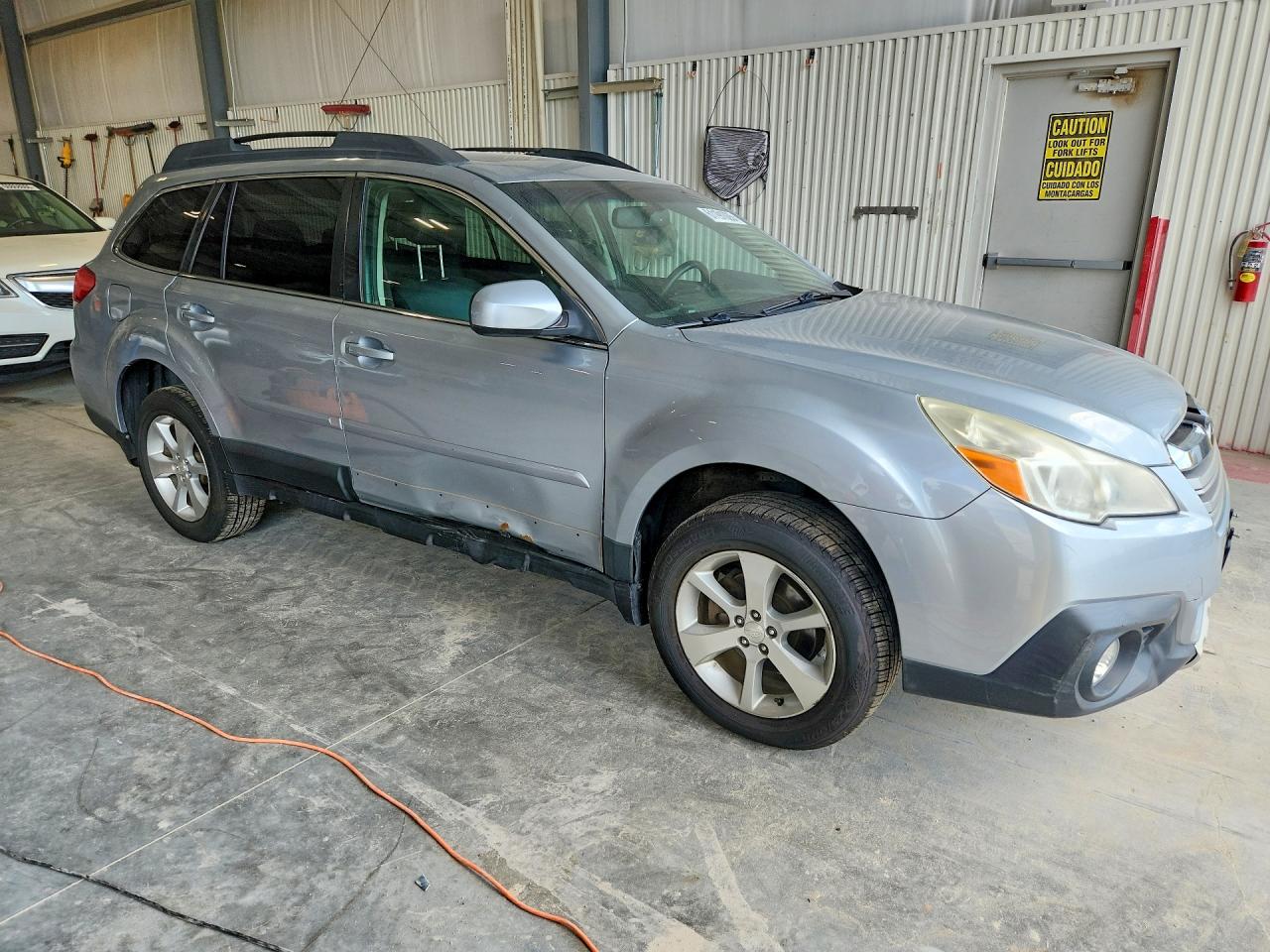 2013 SUBARU OUTBACK