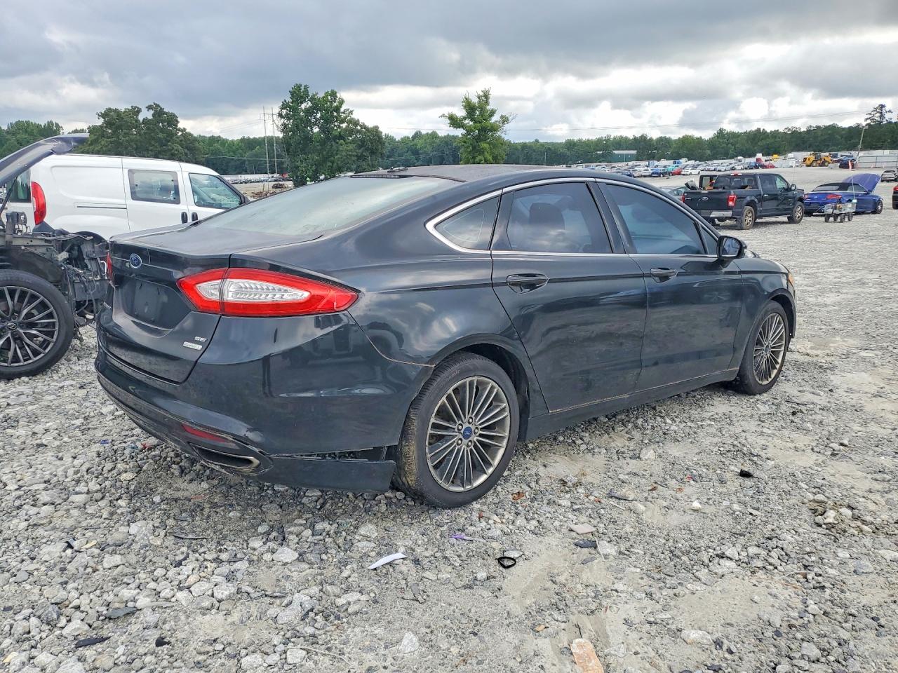 2013 FORD FUSION