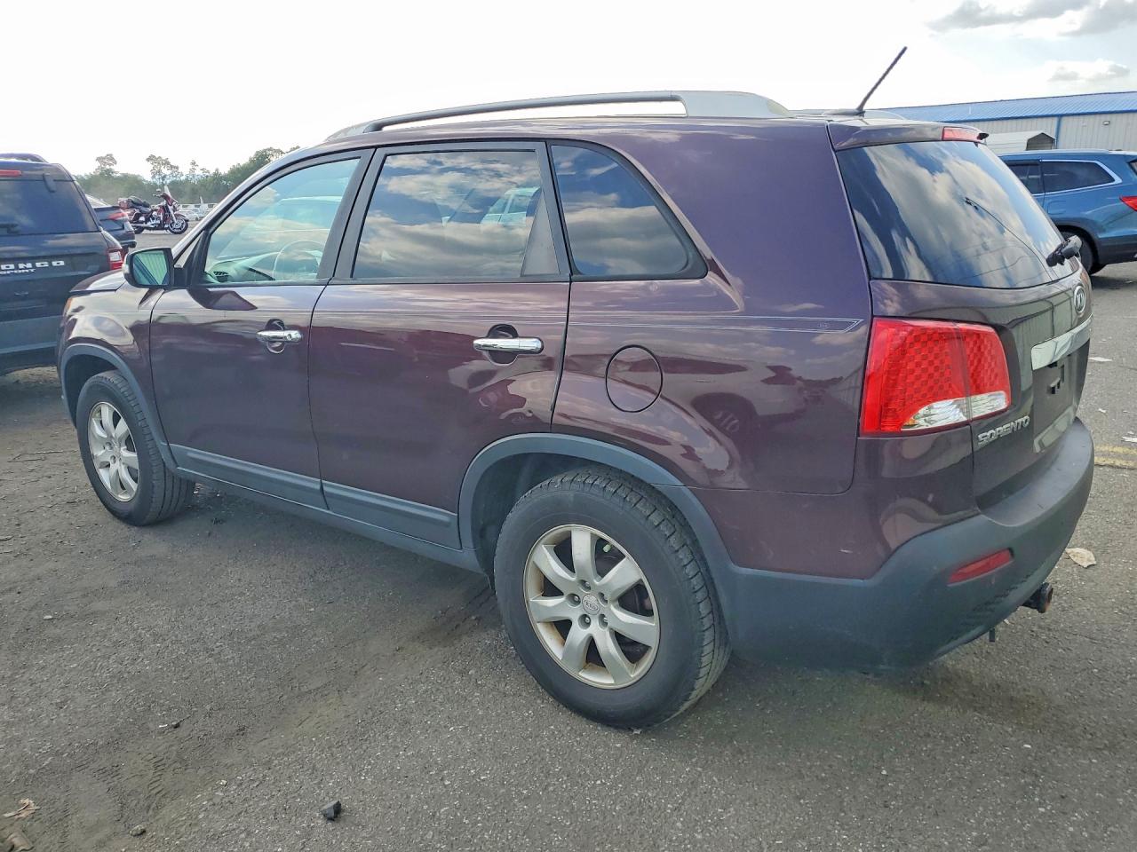 2011 KIA SORENTO
