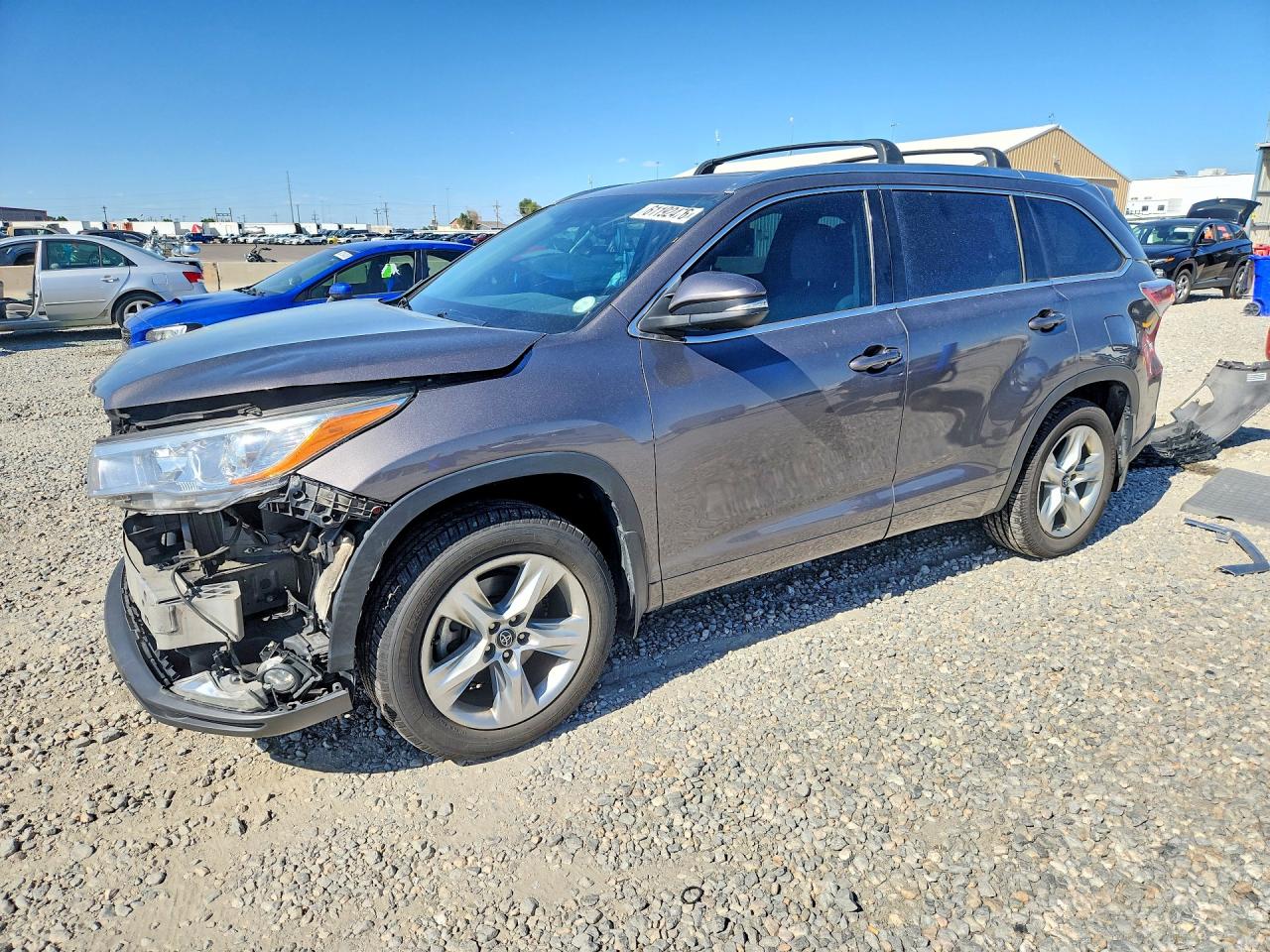 2016 TOYOTA HIGHLANDER