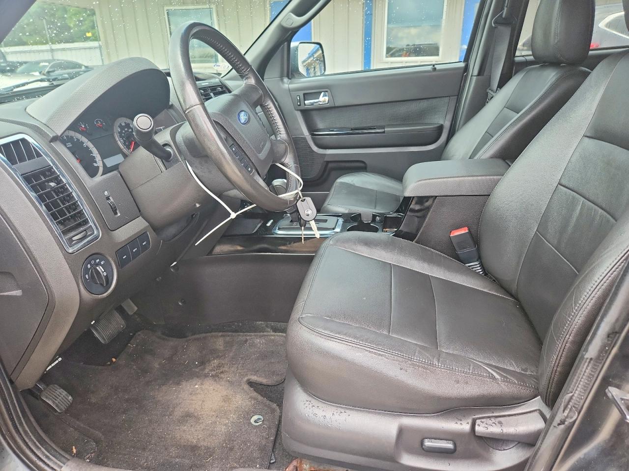 2009 FORD ESCAPE