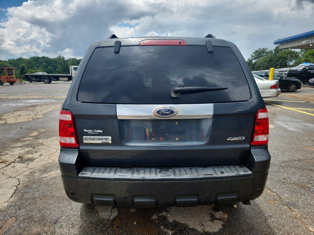 2009 FORD ESCAPE