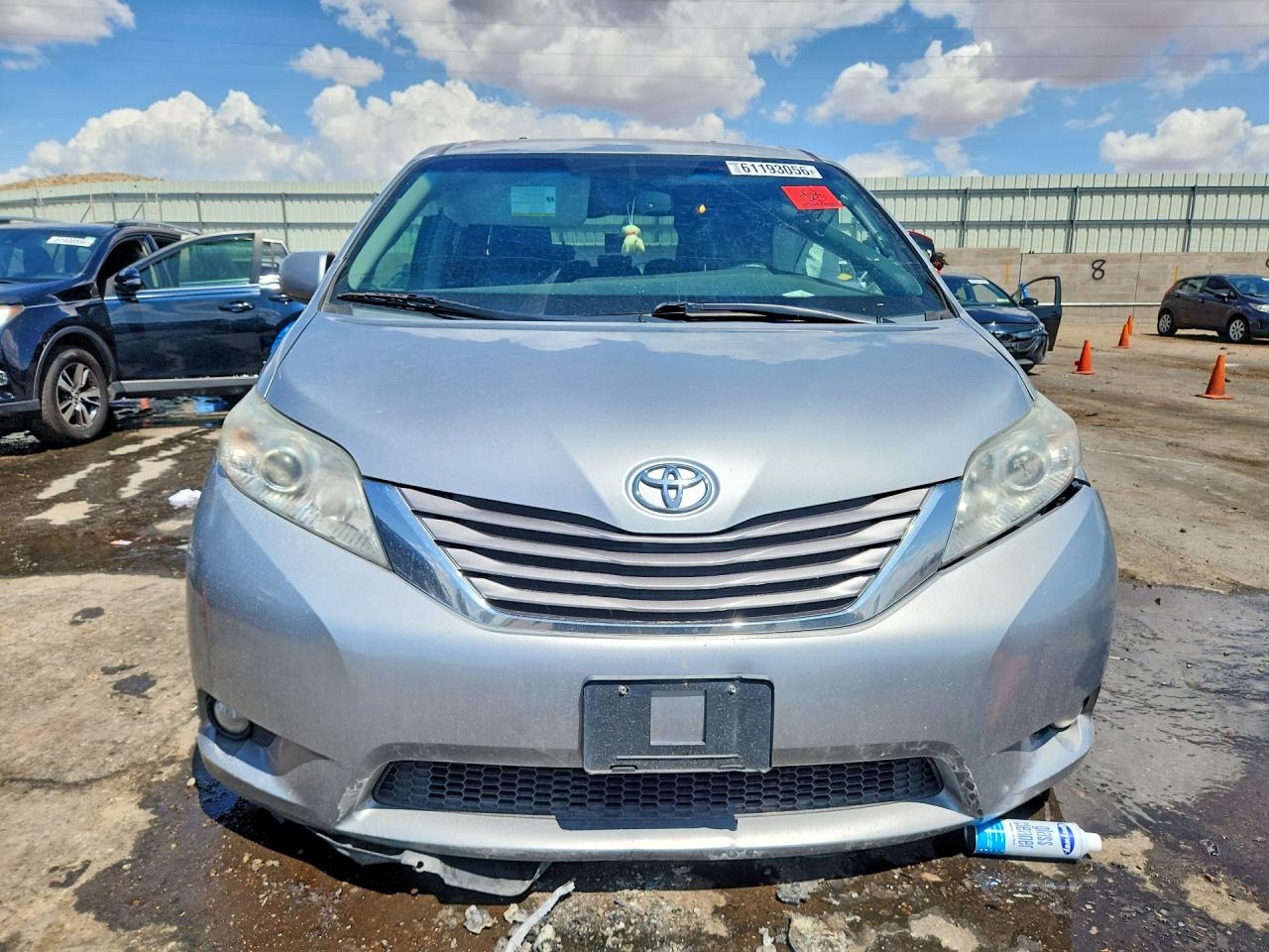 2015 TOYOTA SIENNA