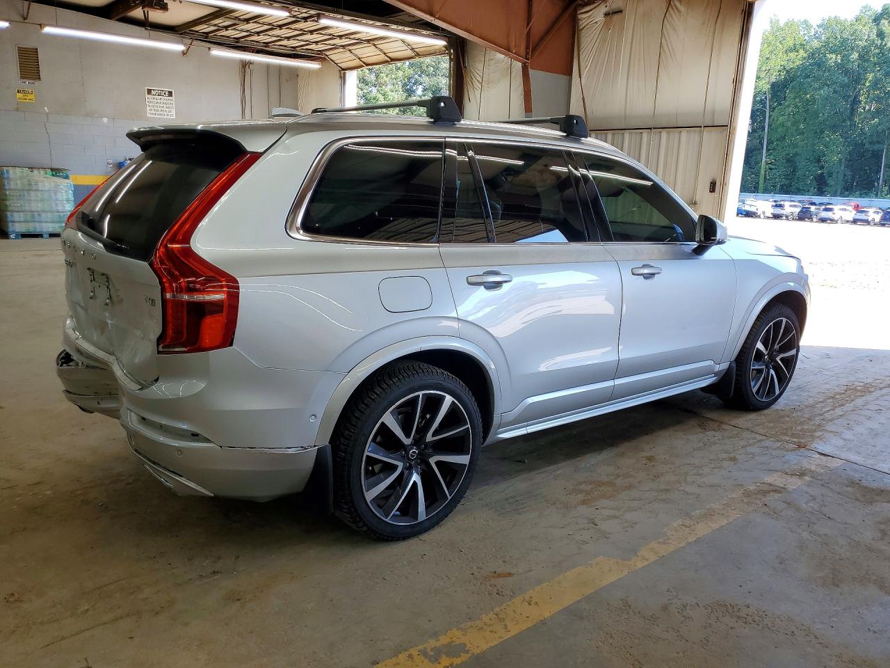 2021 VOLVO XC90