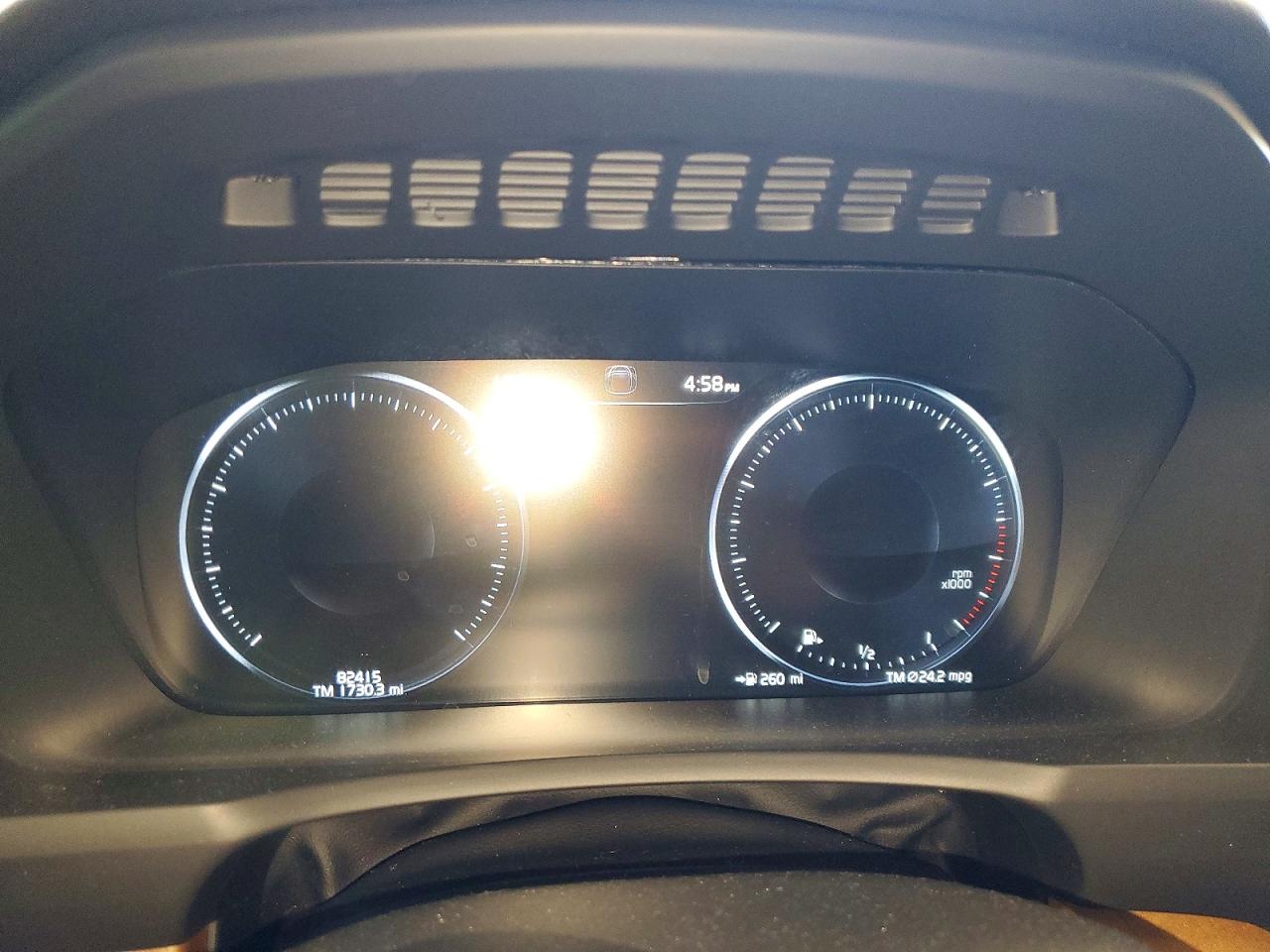 2021 VOLVO XC90