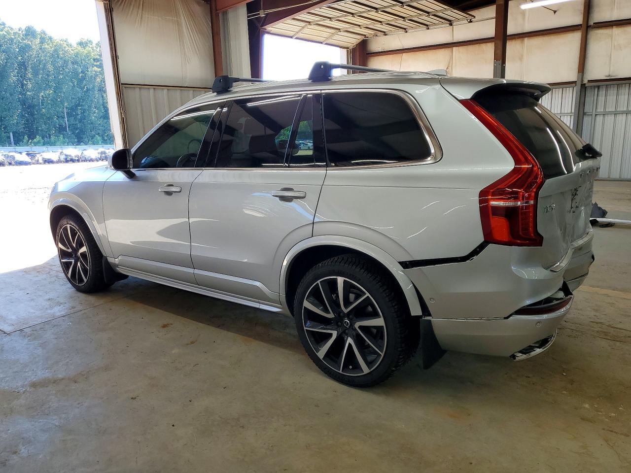 2021 VOLVO XC90