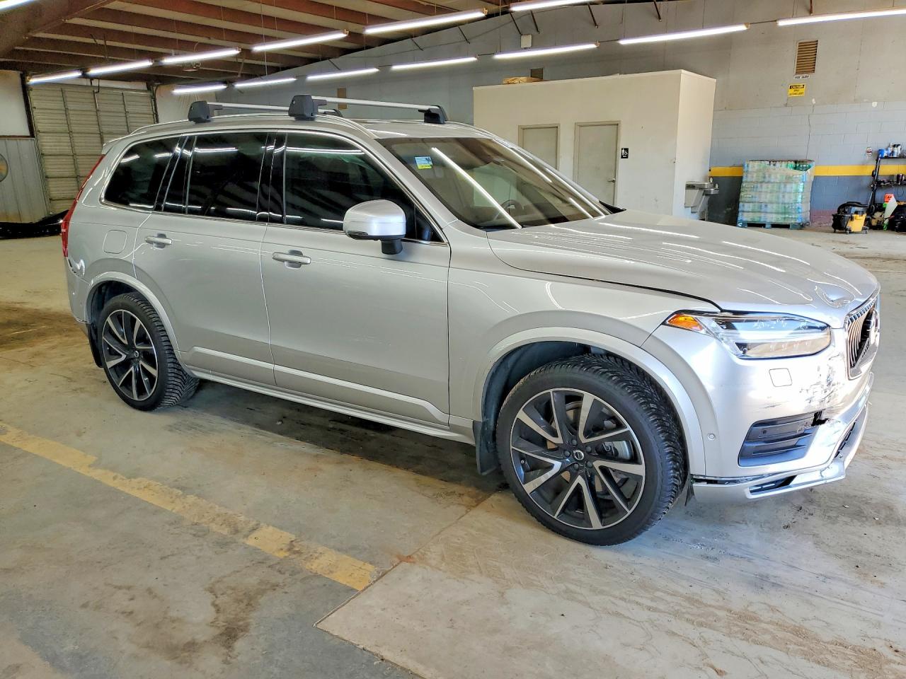 2021 VOLVO XC90