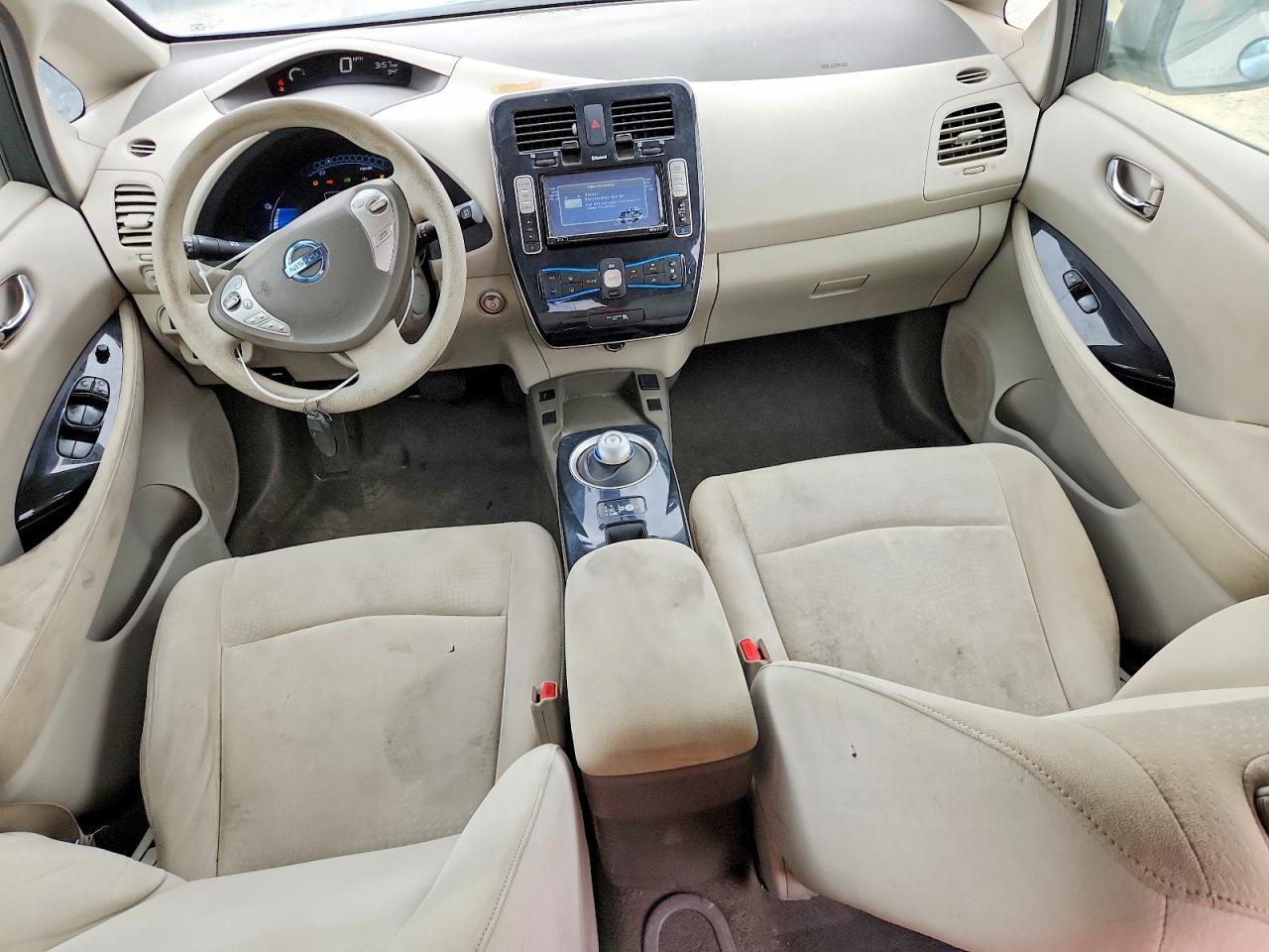 2011 NISSAN LEAF