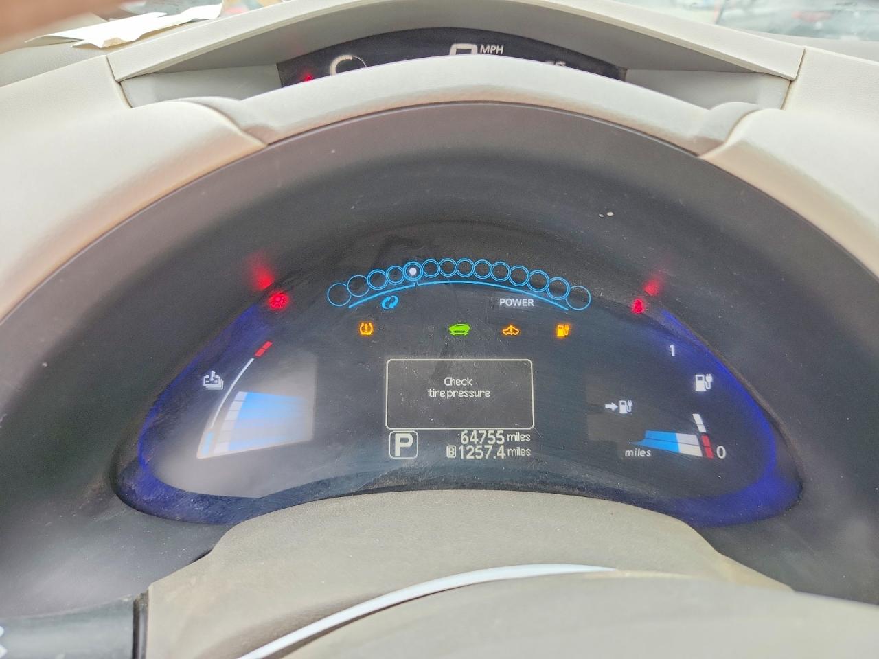 2011 NISSAN LEAF
