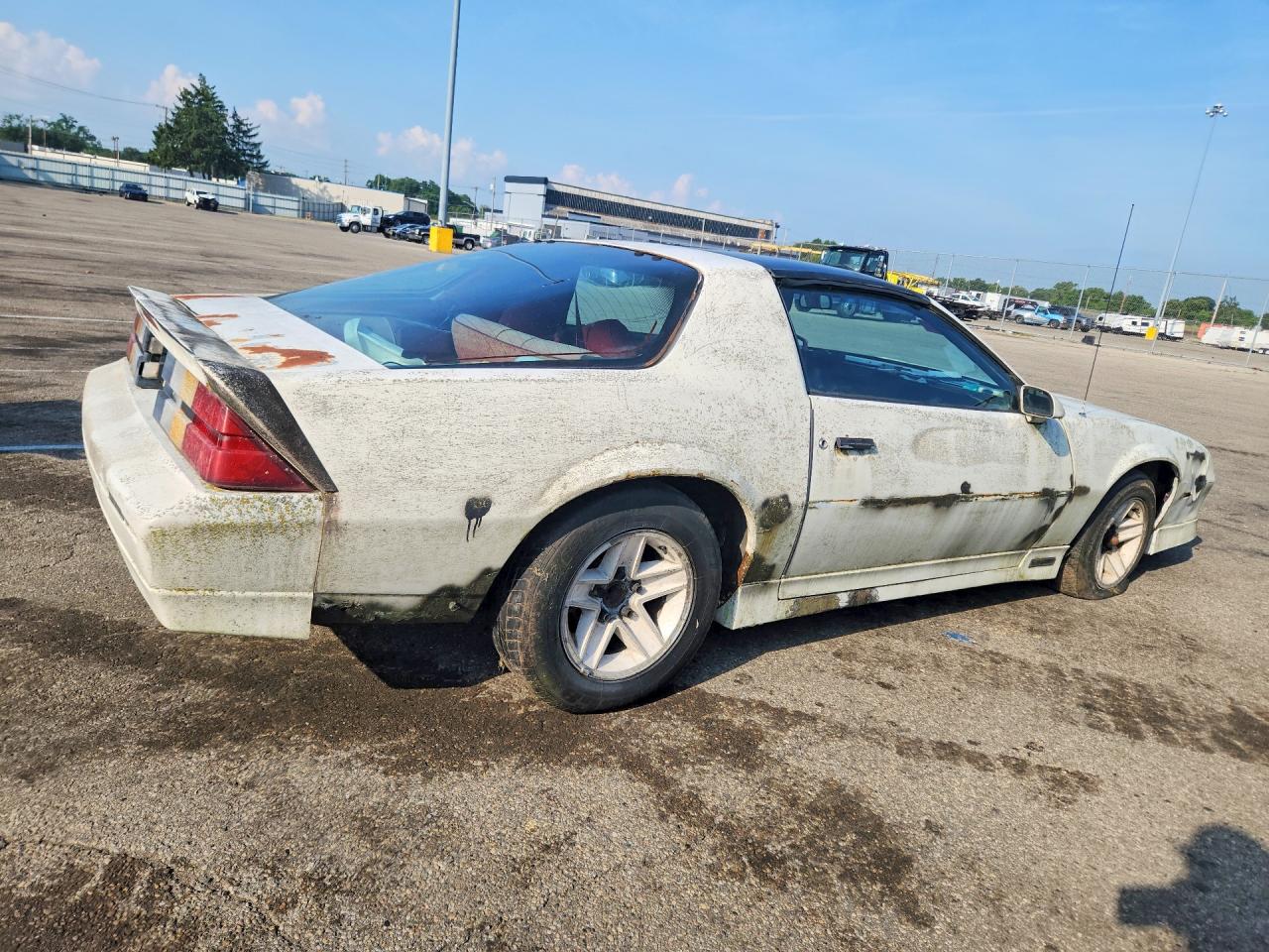 1989 CHEVROLET CAMARO