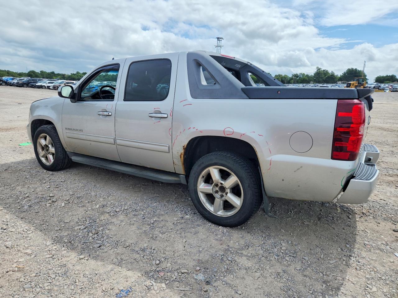 2010 CHEVROLET AVALANCHE