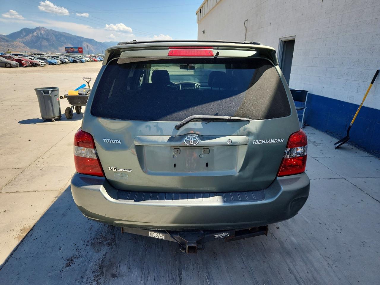 2005 TOYOTA HIGHLANDER