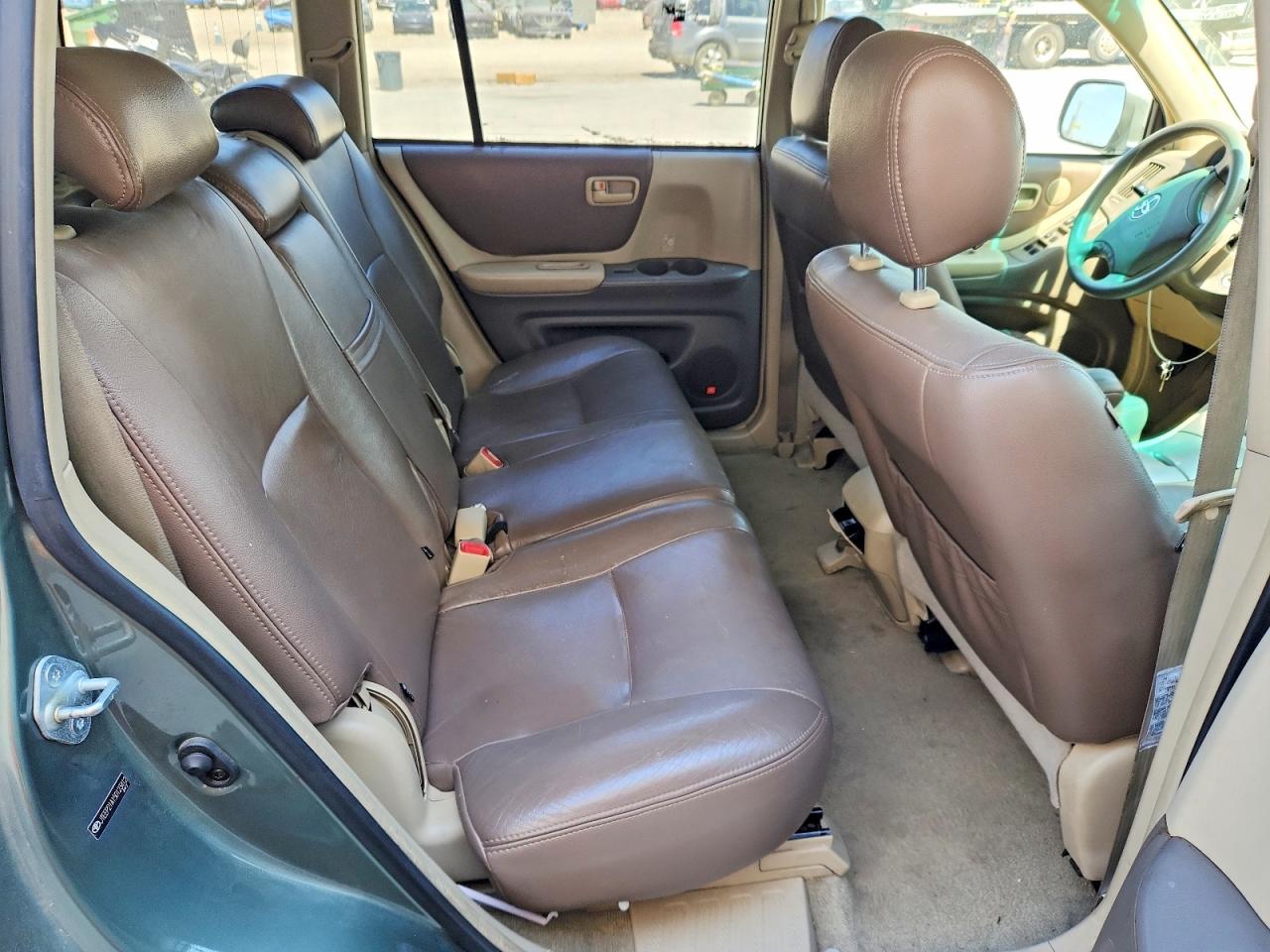 2005 TOYOTA HIGHLANDER