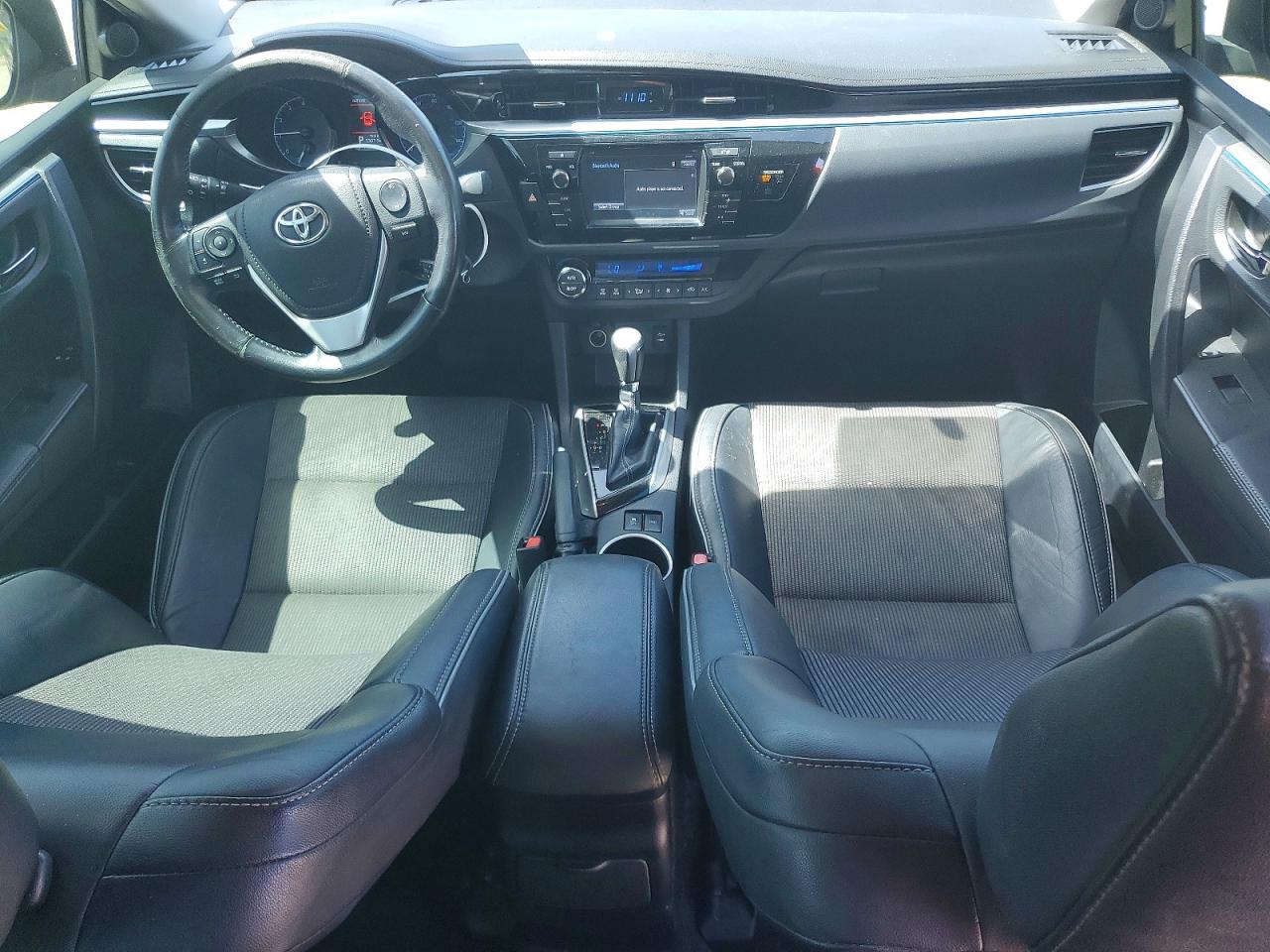 2015 TOYOTA COROLLA