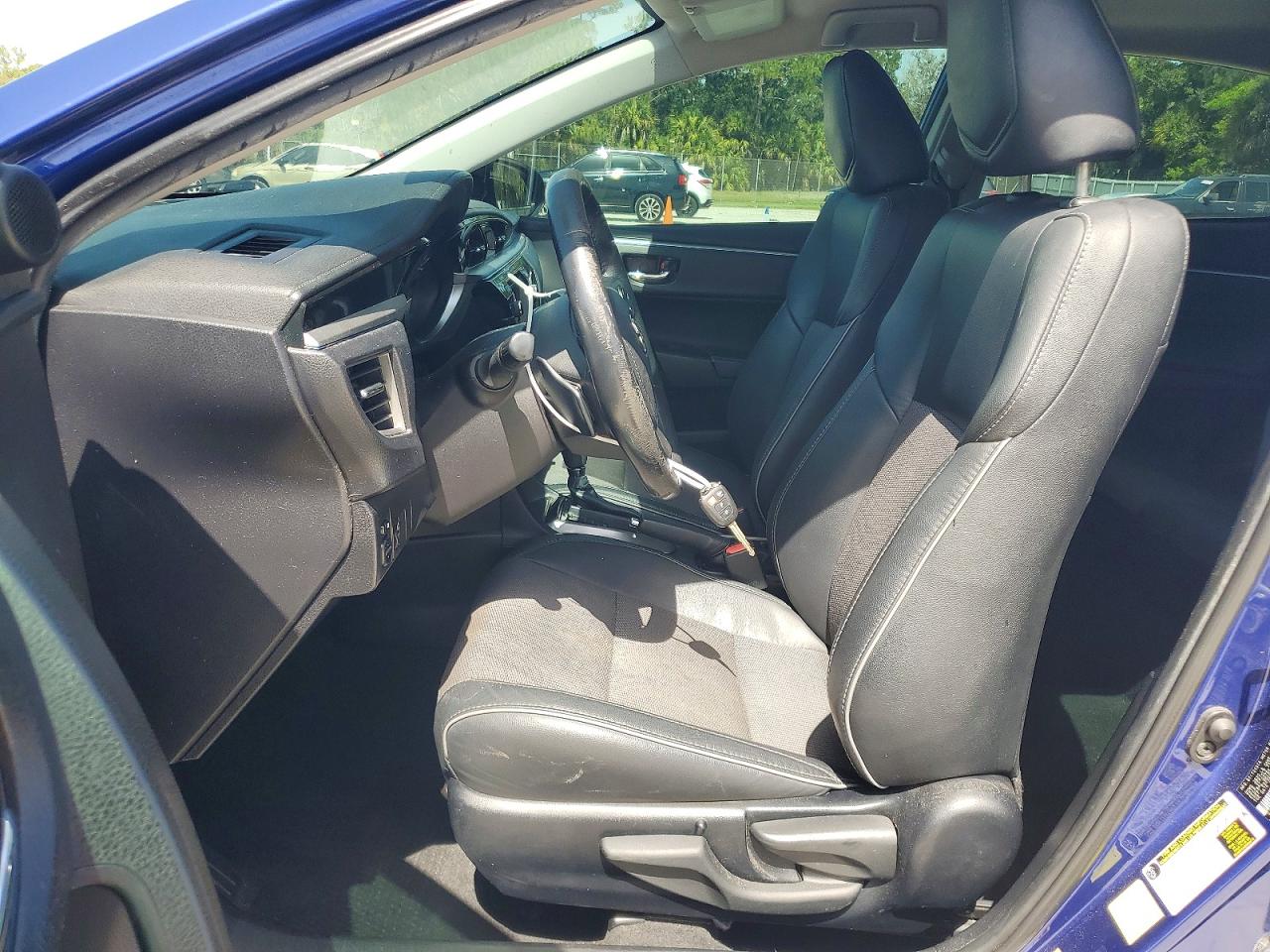 2015 TOYOTA COROLLA