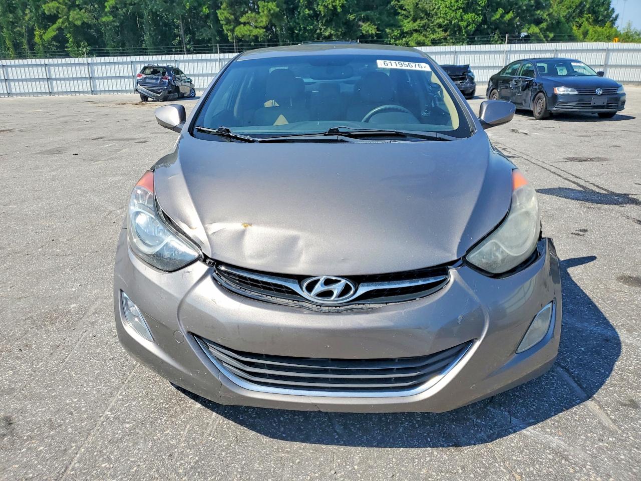 2012 HYUNDAI ELANTRA