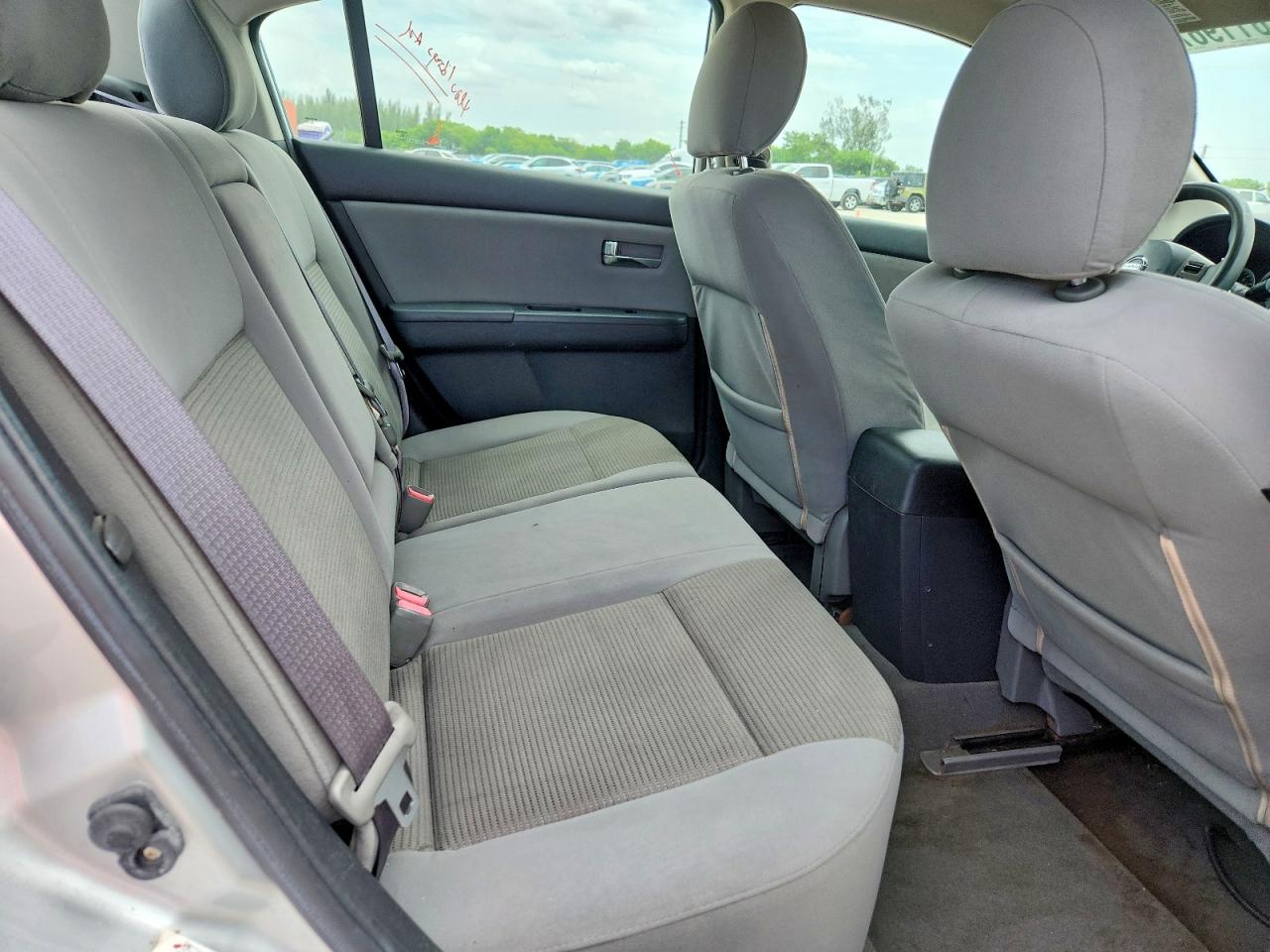 2010 NISSAN SENTRA