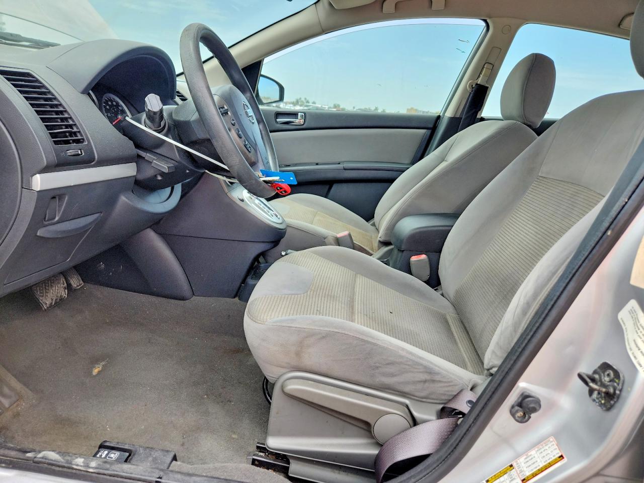 2010 NISSAN SENTRA