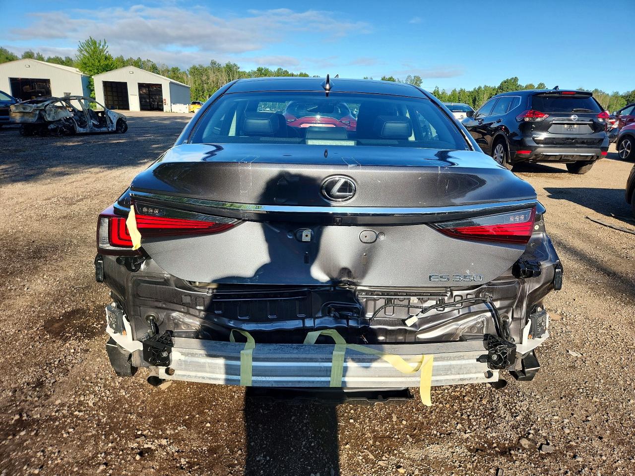 2024 LEXUS ES350