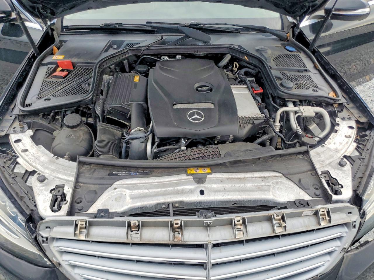 2015 MERCEDES-BENZ C-CLASS