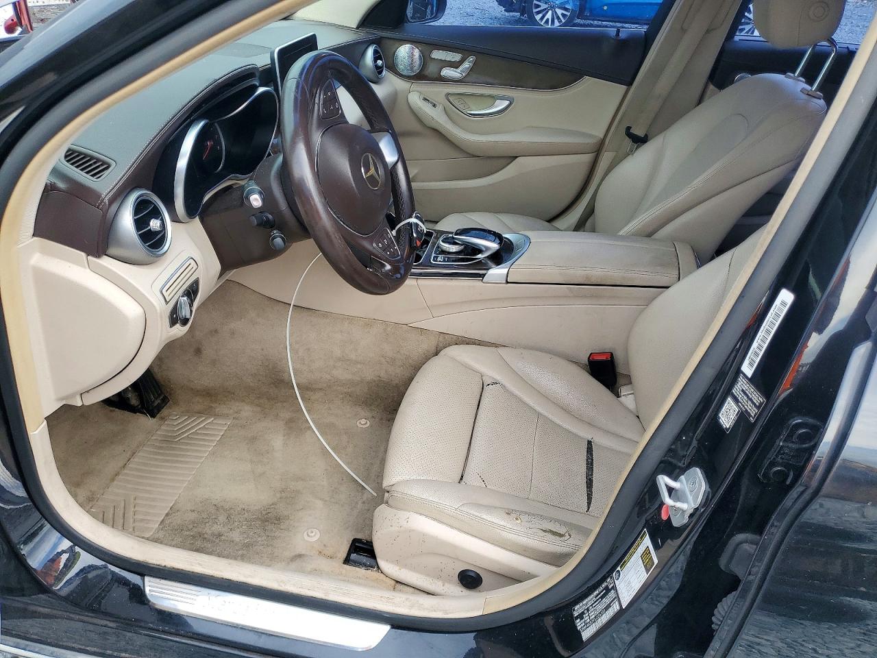 2015 MERCEDES-BENZ C-CLASS