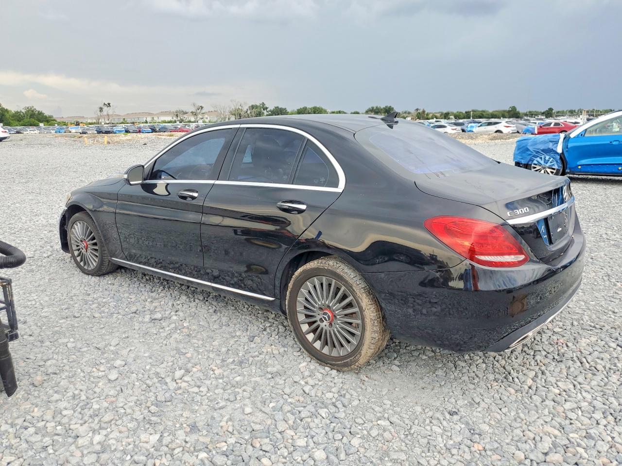 2015 MERCEDES-BENZ C-CLASS