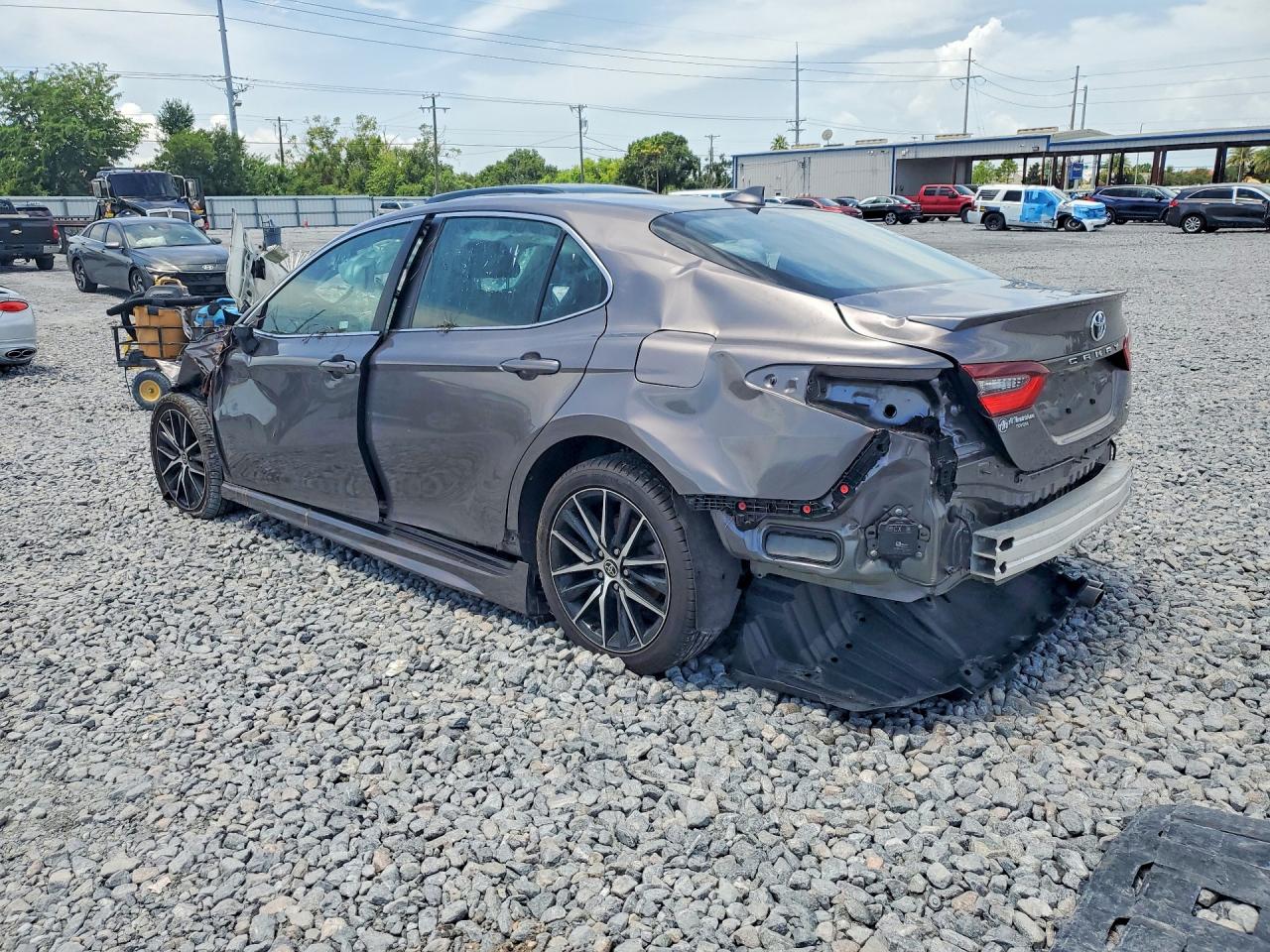 2023 TOYOTA CAMRY