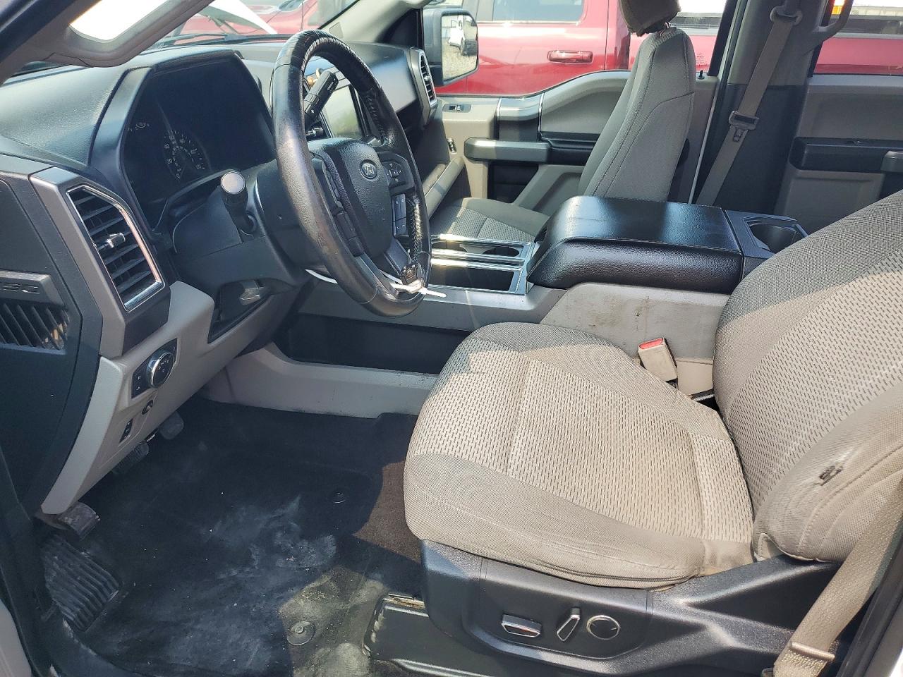 2016 FORD F150