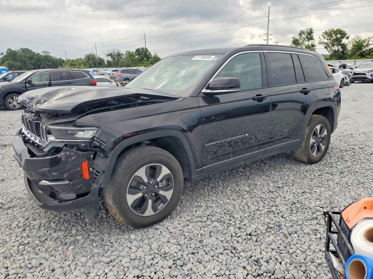 2024 JEEP CHEROKEE
