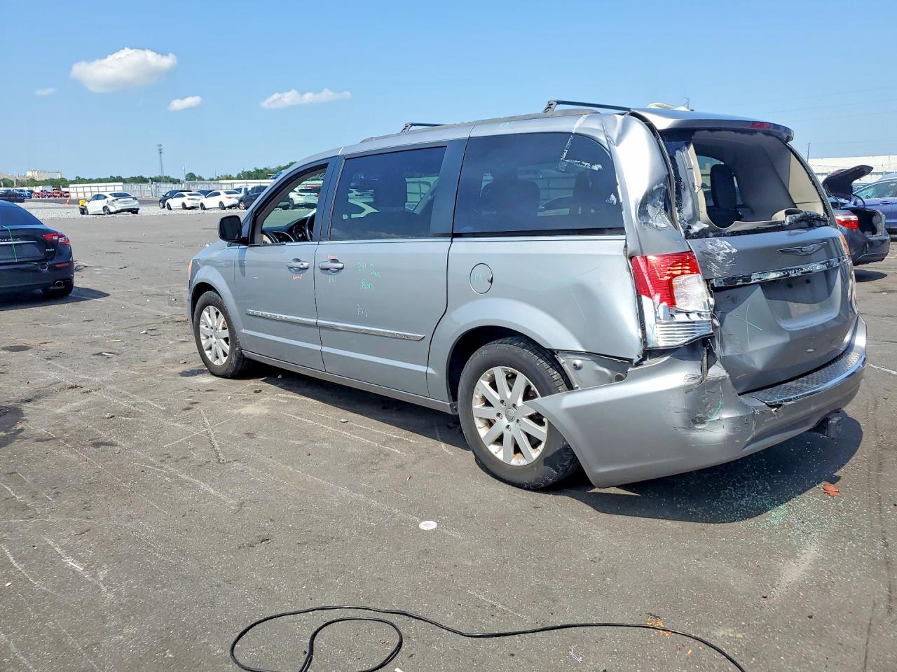 2013 CHRYSLER MINIVAN