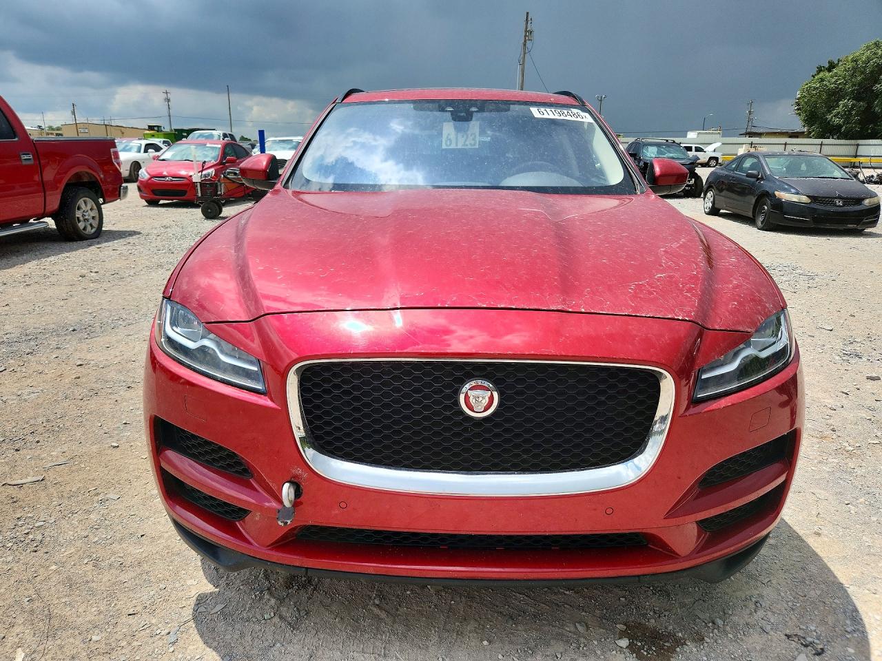 2017 JAGUAR F-PACE