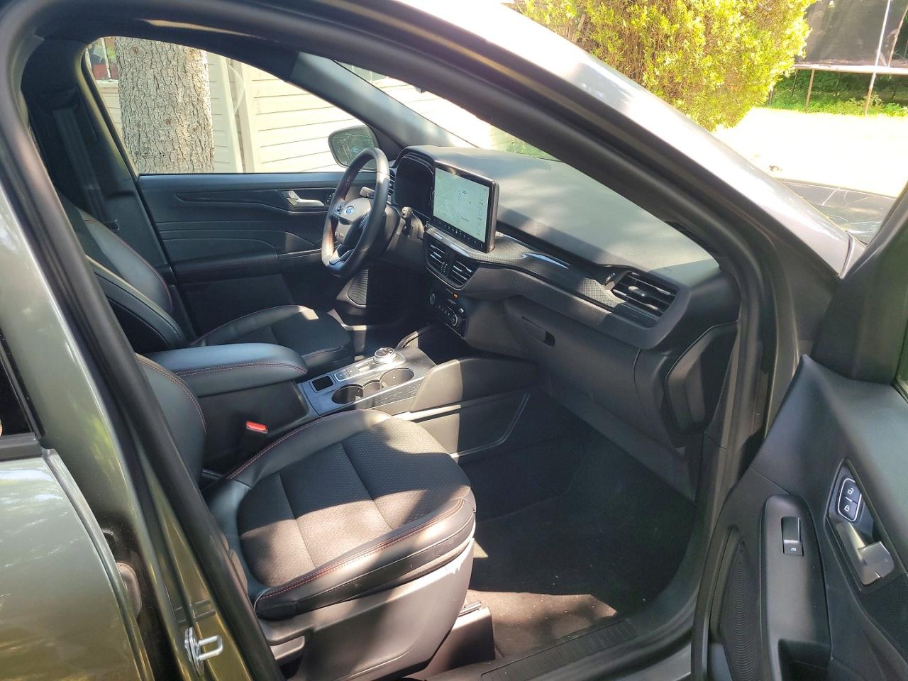 2025 FORD ESCAPE