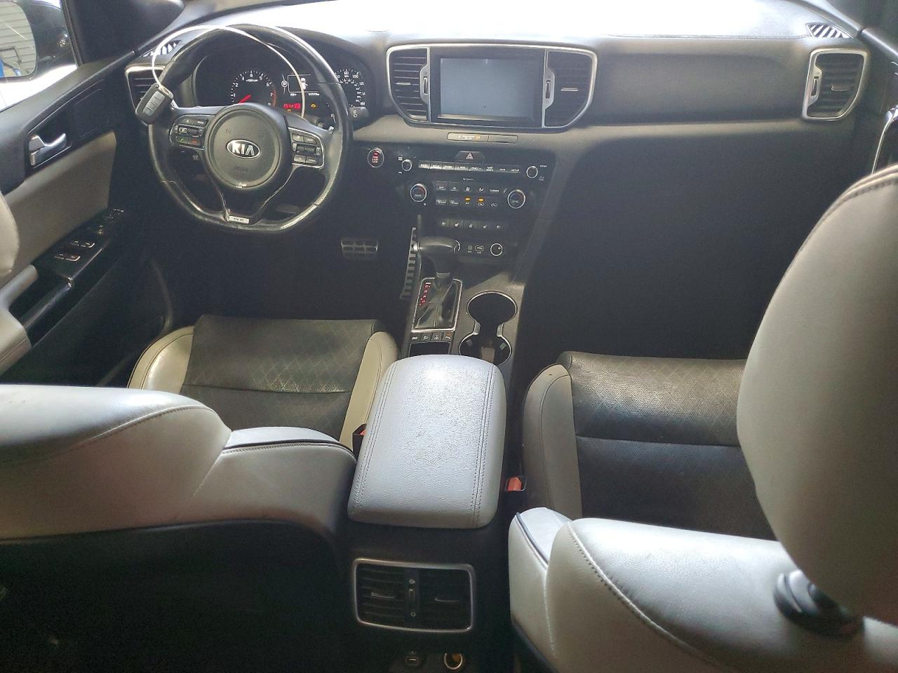 2017 KIA SPORTAGE