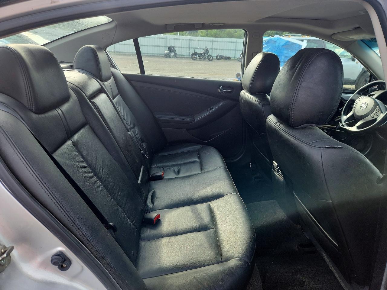 2012 NISSAN ALTIMA