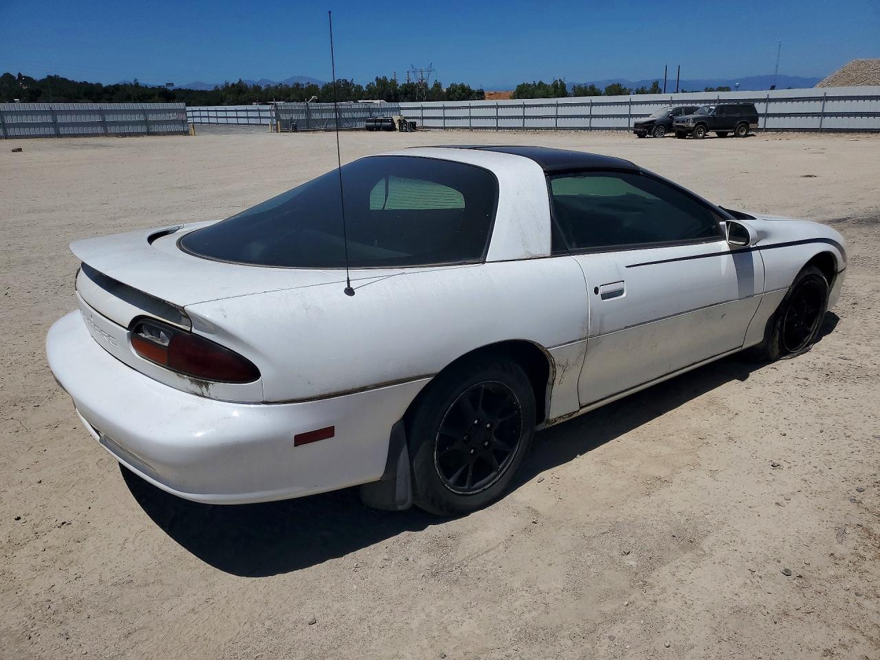 2001 CHEVROLET CAMARO