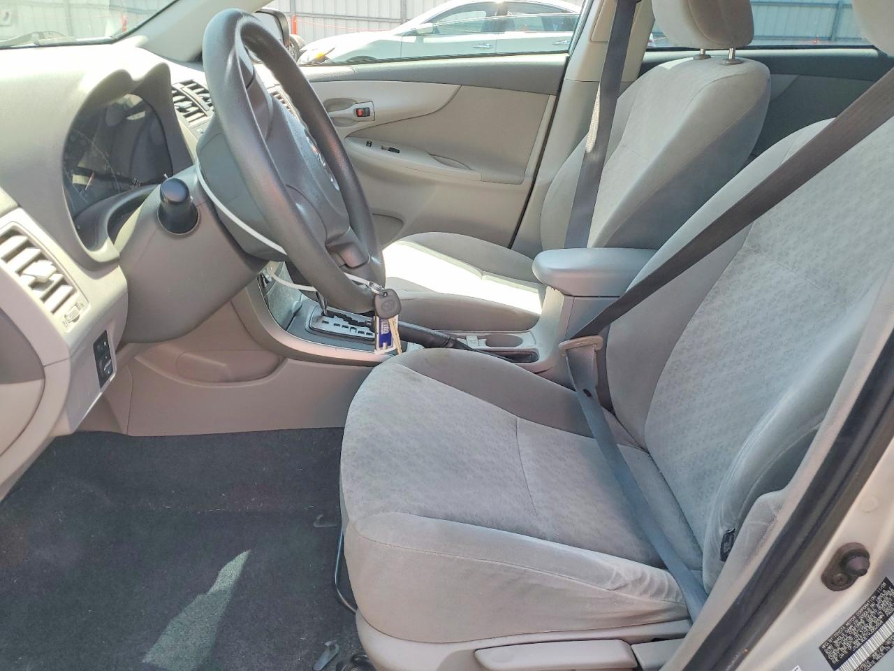 2009 TOYOTA COROLLA