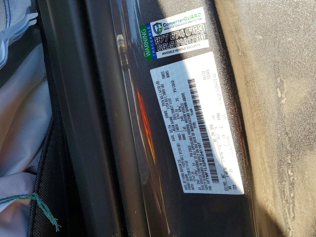 2024 FORD F150
