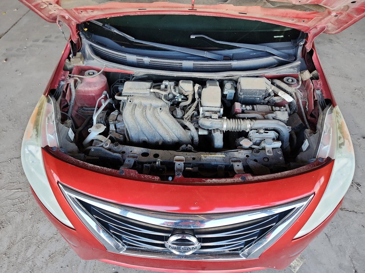 2016 NISSAN VERSA