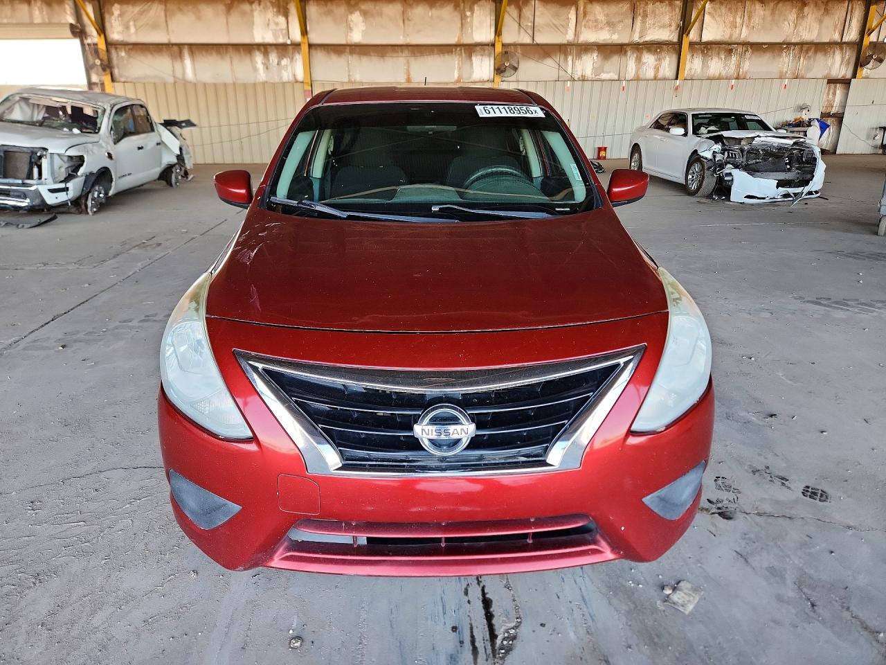 2016 NISSAN VERSA