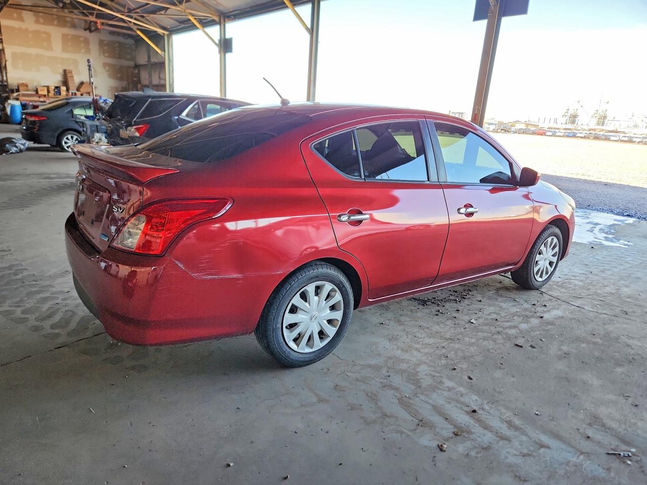 2016 NISSAN VERSA