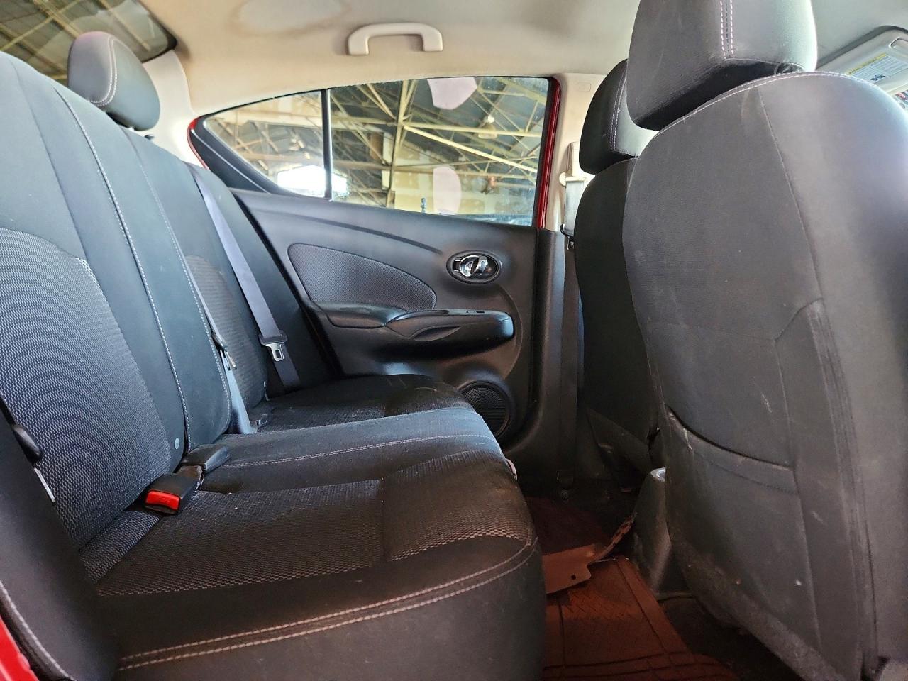 2016 NISSAN VERSA