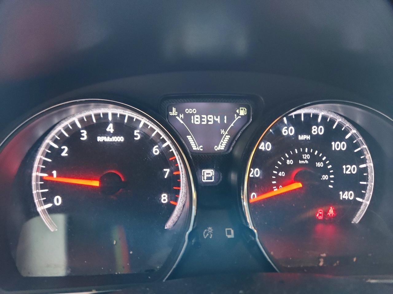 2016 NISSAN VERSA