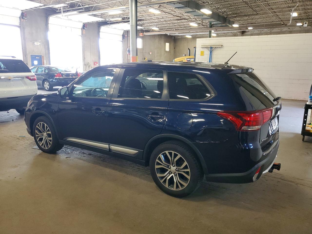 2016 MITSUBISHI OUTLANDER