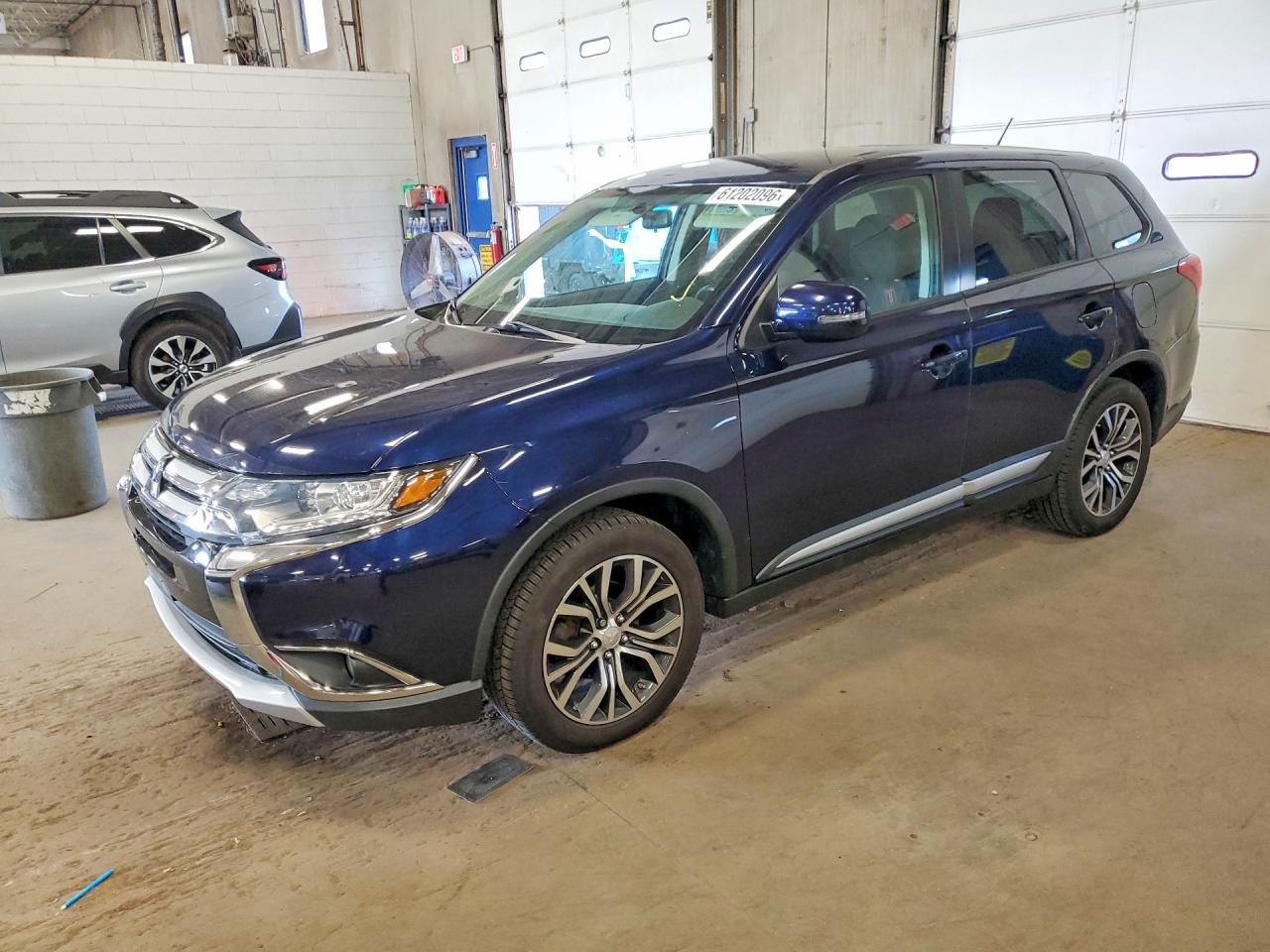 2016 MITSUBISHI OUTLANDER