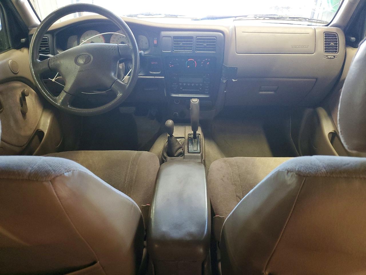 2004 TOYOTA TACOMA