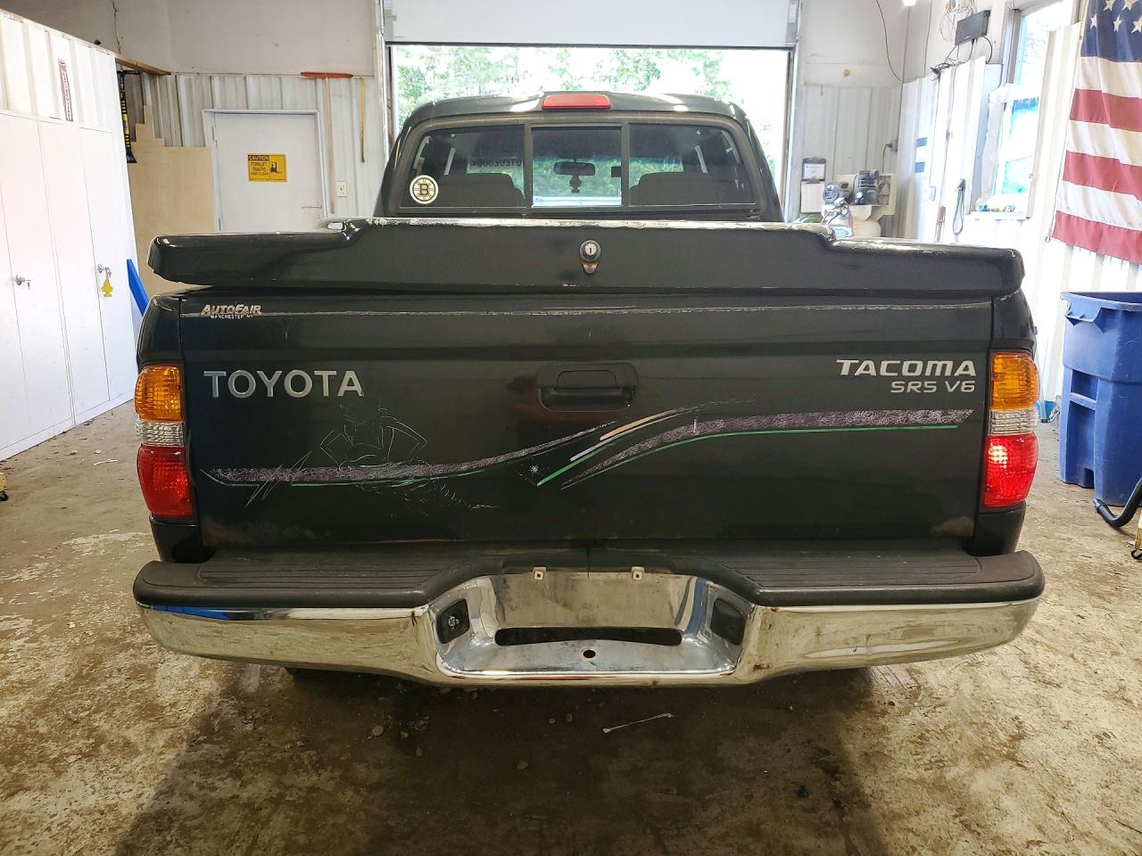 2004 TOYOTA TACOMA