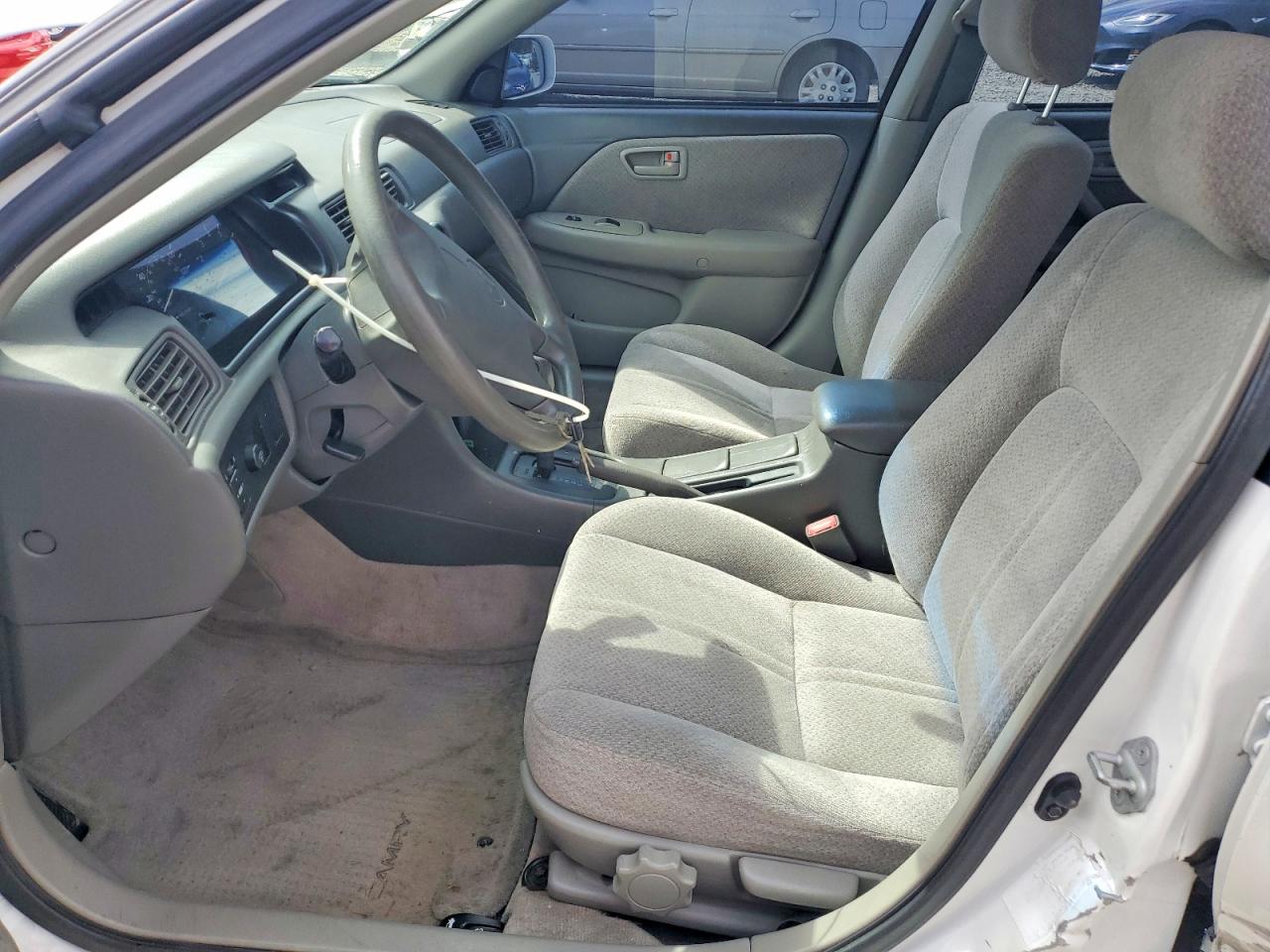 2000 TOYOTA CAMRY